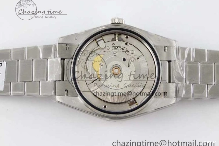 1230 Soft Day Date 40mm SS 904L Steel TWF 1:1 Best Edition Ice Blue Roman Dial on SS Bracelet A 2359